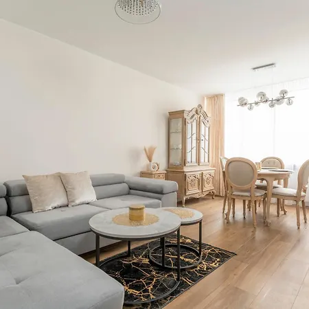 Jerozolimskie Premium Apartmán