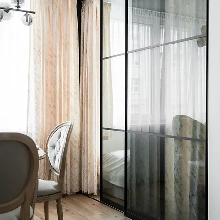 Apartment Jerozolimskie Premium Warschau